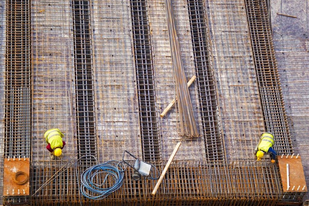 Economize tempo e material na sua laje com treliça na construção