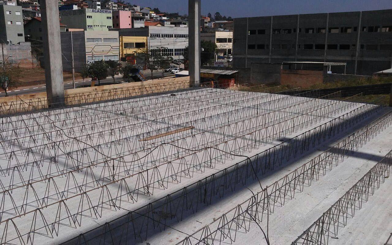 Treliça na construção